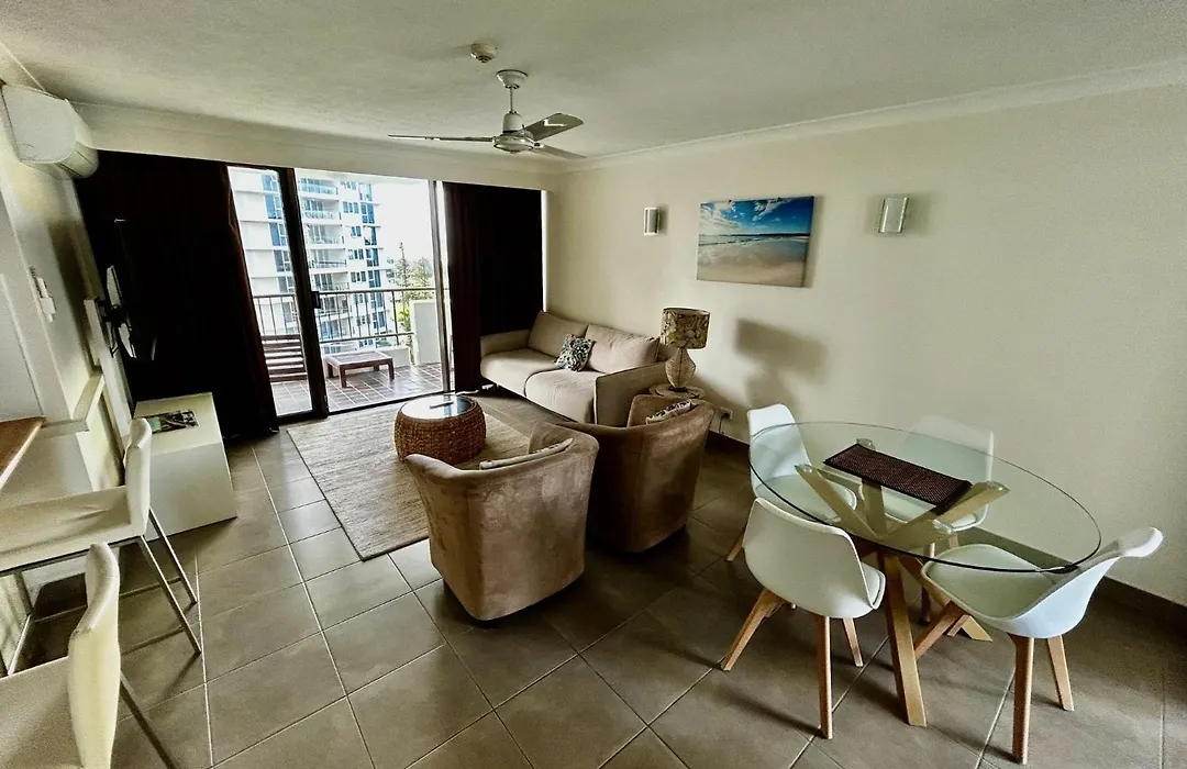 Pacific Resort Broadbeach-1